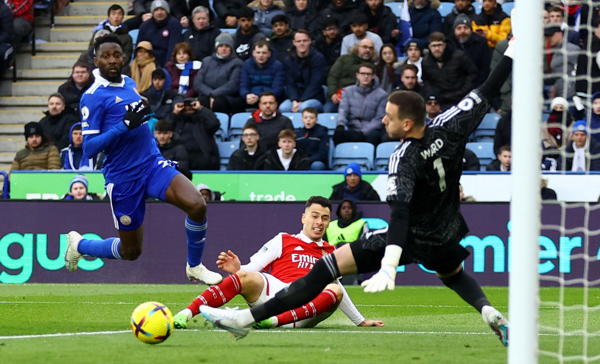 试图在德比 试图在德比